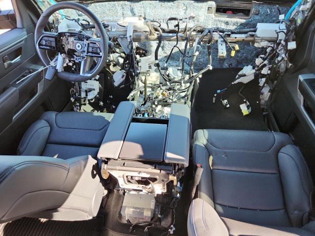 5TFNA5DB8PX116026 - 2023 TOYOTA TUNDRA CREWMAX PLATINUM Grau Foto 8