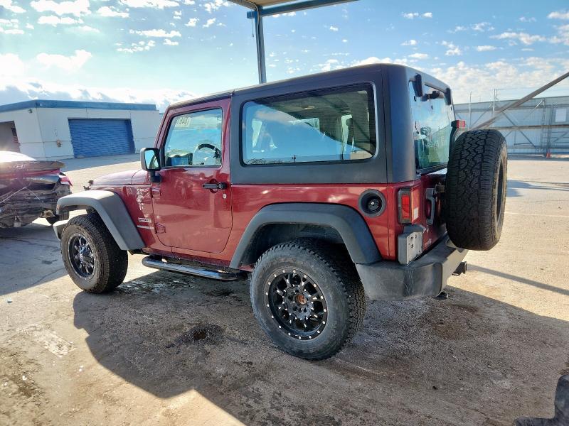 1C4AJWAG4DL591390 - 2013 JEEP WRANGLER SPORT BURGUNDY photo 2