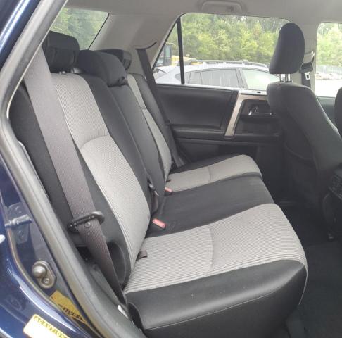 JTEBU5JR8G5393083 - 2016 TOYOTA 4RUNNER SR5/SR5 PREMIUM ლურჯი ფოტო 11