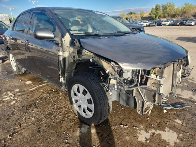 5YFBU4EE4CP054307 - 2012 TOYOTA COROLLA BASE ნაცრისფერი ფოტო 4