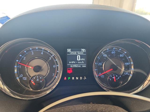 2A4RR8DG5BR749723 - 2011 CHRYSLER TOWN & COU TOURING L RED photo 9