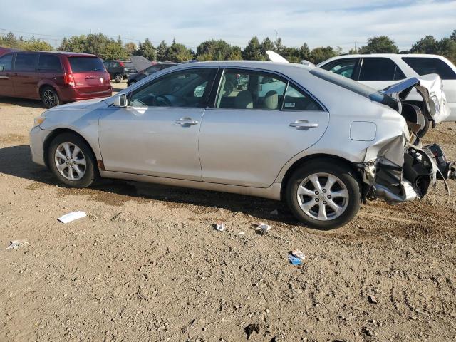 4T1BF3EKXBU666616 - 2011 TOYOTA CAMRY BASE SILVER photo 2