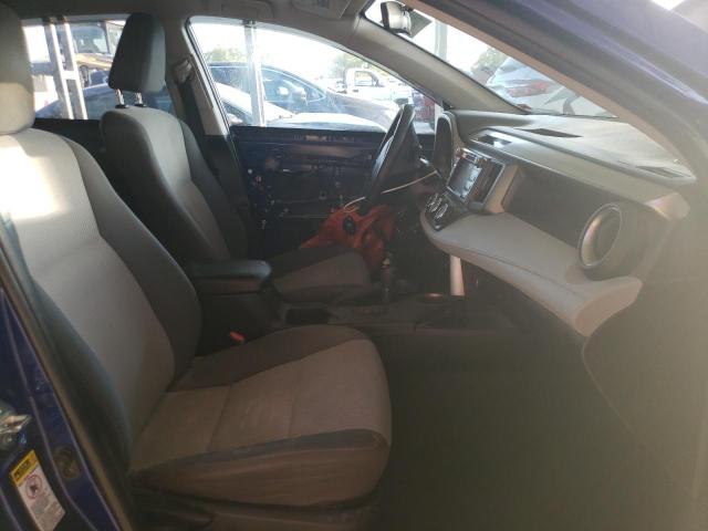 2T3ZFREV3FW220574 - 2015 TOYOTA RAV4 LE 蓝色 照片 7