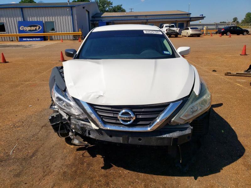 1N4AL3AP0GC163495 - 2016 NISSAN ALTIMA 2.5 WHITE photo 5