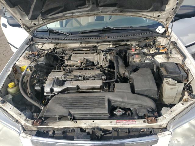 JM1BJ222XY0308482 - 2000 MAZDA PROTEGE DX WHITE photo 11