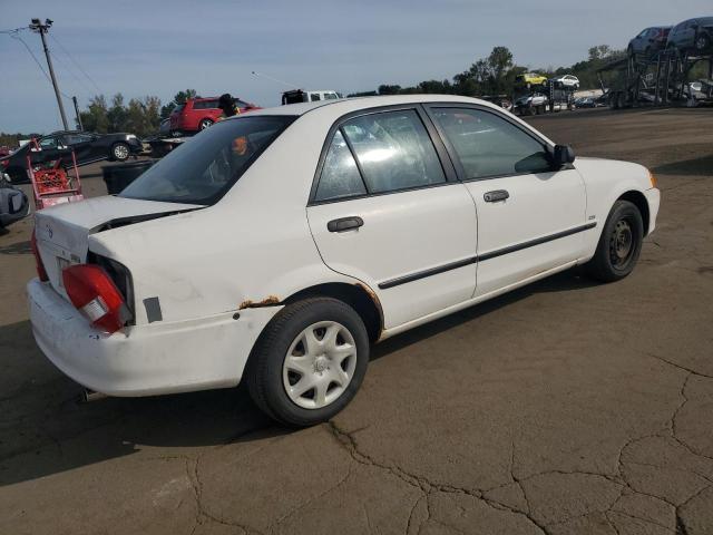 JM1BJ222XY0308482 - 2000 MAZDA PROTEGE DX WHITE photo 3