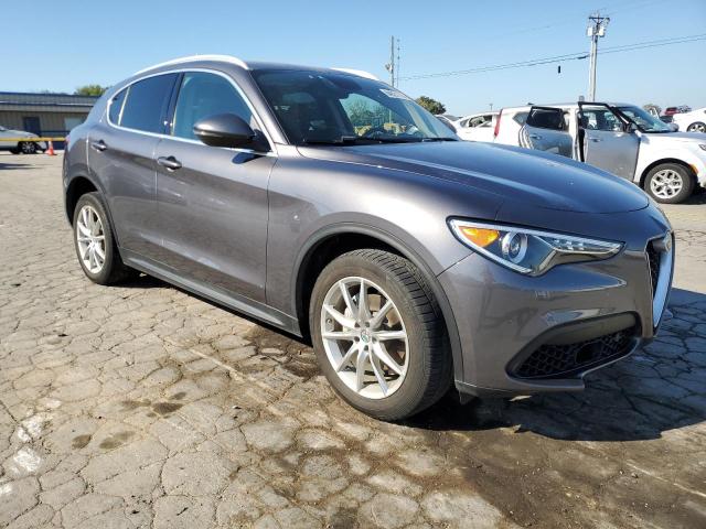 ZASFAKBN1J7B67642 - 2018 ALFA ROMEO STELVIO TI GRAY photo 4