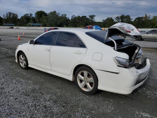 4T1BF3EK6BU609149 - 2011 TOYOTA CAMRY BASE თეთრი ფოტო 2