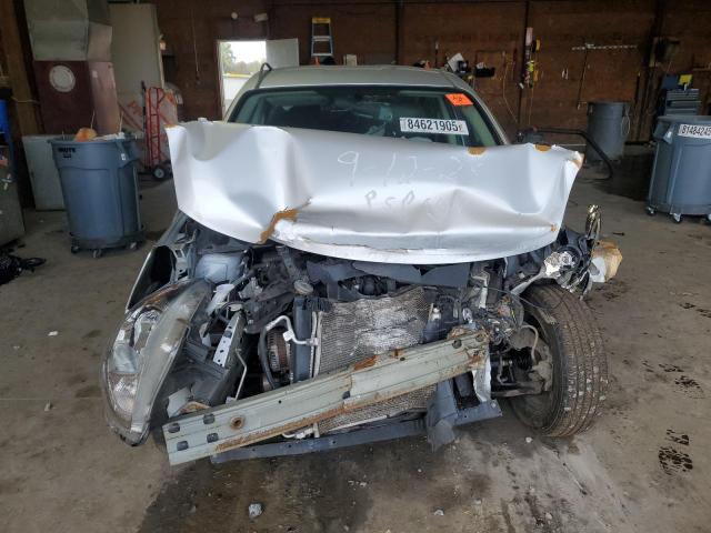 3N1CN7AP0GL854313 - 2016 NISSAN VERSA S Gris foto 5