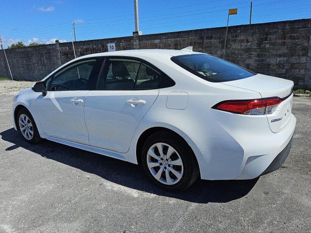 JTDBCMFE3S3088781 - 2025 TOYOTA COROLLA LE WHITE photo 2