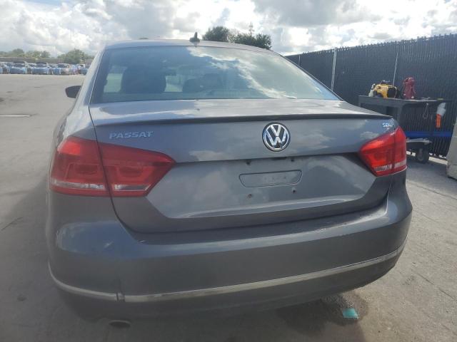 1VWCP7A30DC131781 - 2013 VOLKSWAGEN PASSAT SEL Մոխրագույն լուսանկար 6