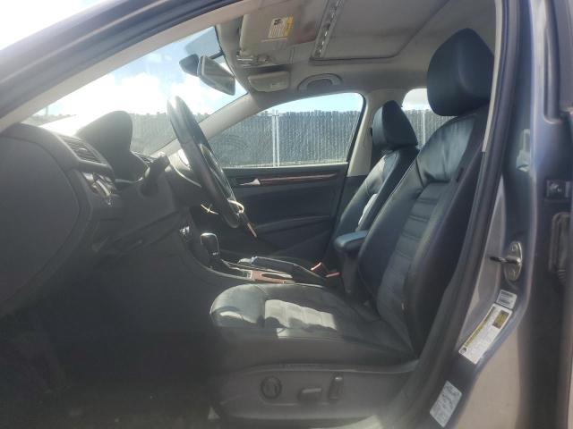 1VWCP7A30DC131781 - 2013 VOLKSWAGEN PASSAT SEL Մոխրագույն լուսանկար 7