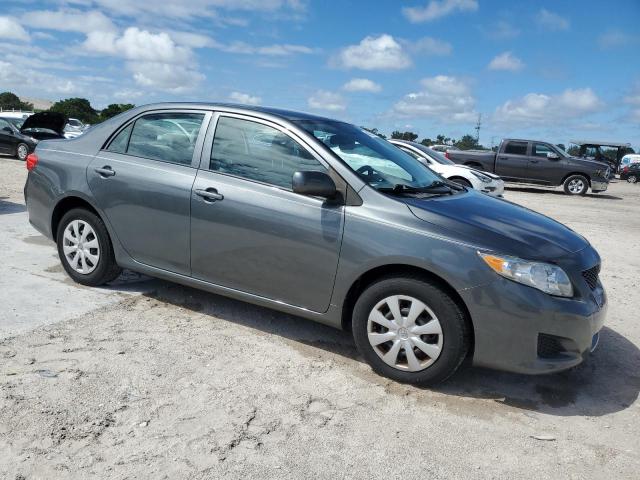 2T1BU4EE0AC509456 - 2010 TOYOTA COROLLA BASE GRAY photo 4
