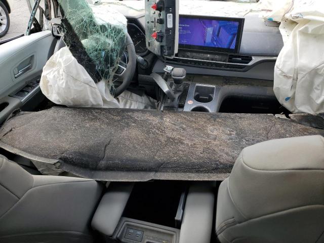 5TDYRKECXSS253740 - 2025 TOYOTA SIENNA XLE ნაცრისფერი ფოტო 8