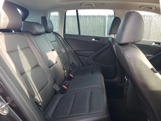 WVGAV7AX3GW515104 - 2016 VOLKSWAGEN TIGUAN S 黑色 照片 11