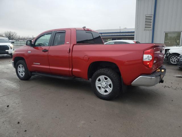 5TFUY5F18LX932837 - 2020 TOYOTA TUNDRA DOUBLE CAB SR RED photo 2