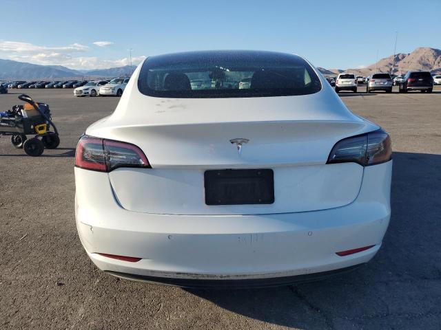 5YJ3E1EA6KF397109 - 2019 TESLA MODEL 3 أبيض صورة 6