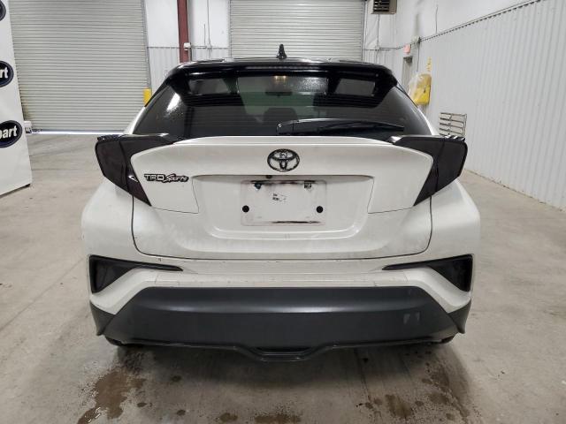 NMTKHMBXXLR105552 - 2020 TOYOTA C-HR XLE WHITE photo 6