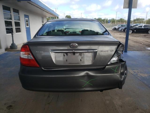 4T1BE32K84U864850 - 2004 TOYOTA CAMRY LE ნაცრისფერი ფოტო 6