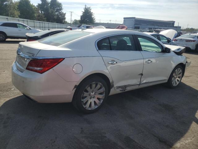 1G4GC5G32EF235728 - 2014 BUICK LACROSSE WHITE photo 3