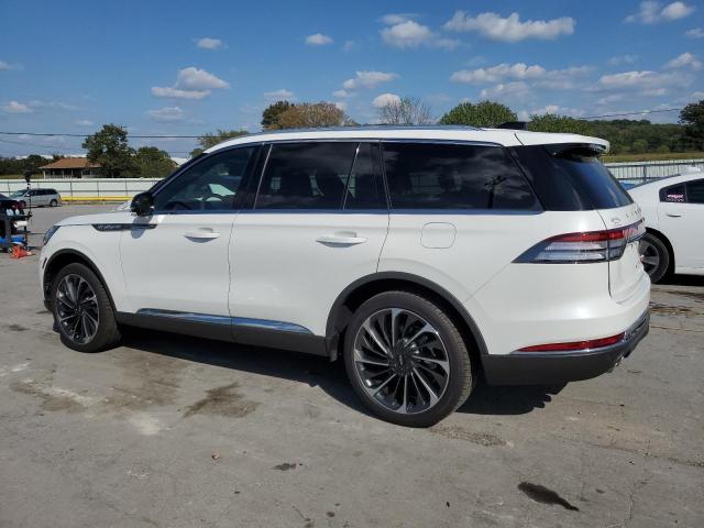 5LM5J7XC0SGL03312 - 2025 LINCOLN AVIATOR RESERVE Beyaz fotoğraf 2