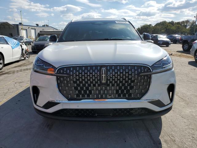 5LM5J7XC0SGL03312 - 2025 LINCOLN AVIATOR RESERVE Beyaz fotoğraf 5
