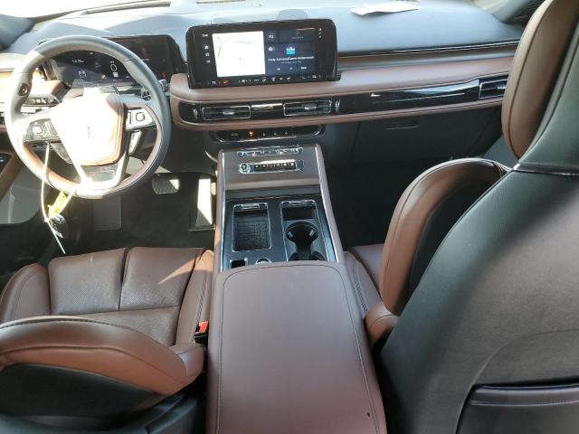 5LM5J7XC0SGL03312 - 2025 LINCOLN AVIATOR RESERVE Beyaz fotoğraf 8