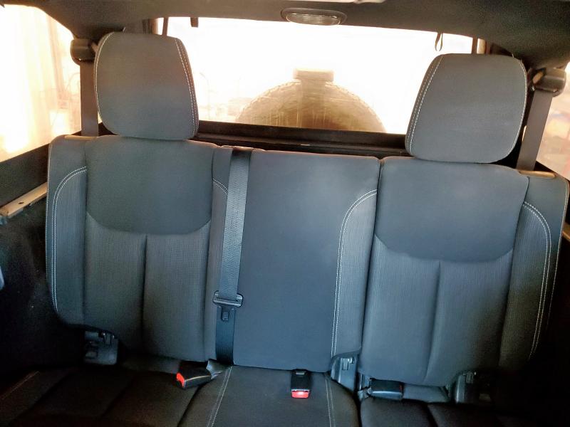 1C4BJWEG8EL118933 - 2014 JEEP WRANGLER UNLIMITED SAHARA SILVER photo 10