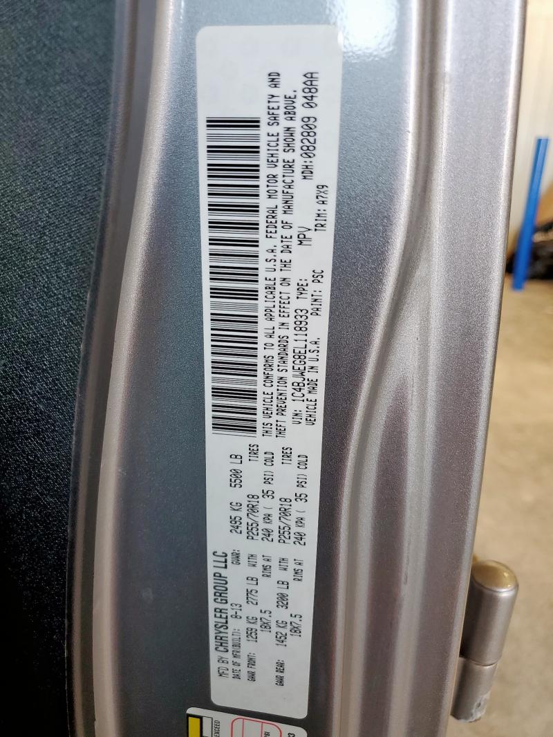 1C4BJWEG8EL118933 - 2014 JEEP WRANGLER UNLIMITED SAHARA SILVER photo 13