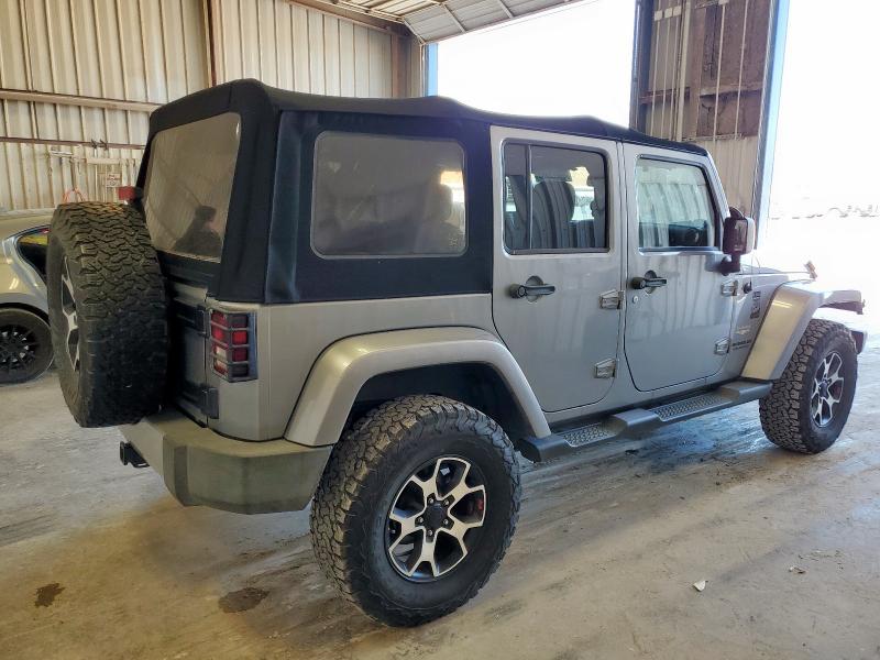 1C4BJWEG8EL118933 - 2014 JEEP WRANGLER UNLIMITED SAHARA SILVER photo 3