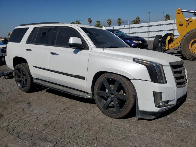 1GYS3AKJ2JR189124 - 2018 CADILLAC ESCALADE WHITE photo 4