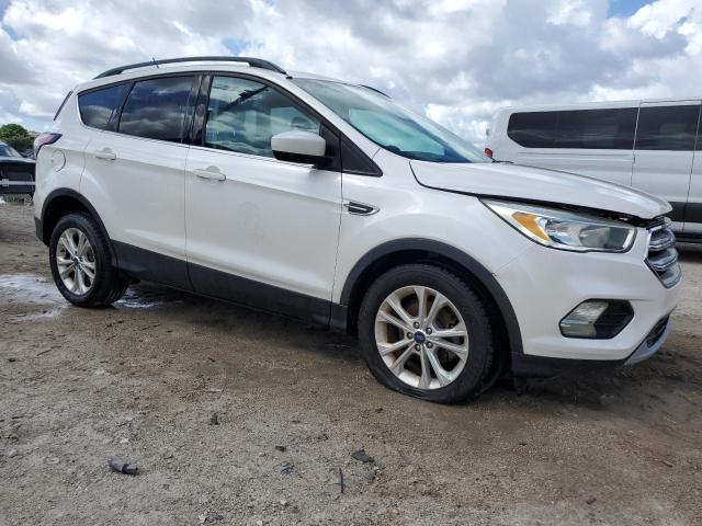 1FMCU0GDXJUA17386 - 2018 FORD ESCAPE SE Ақ фото 4