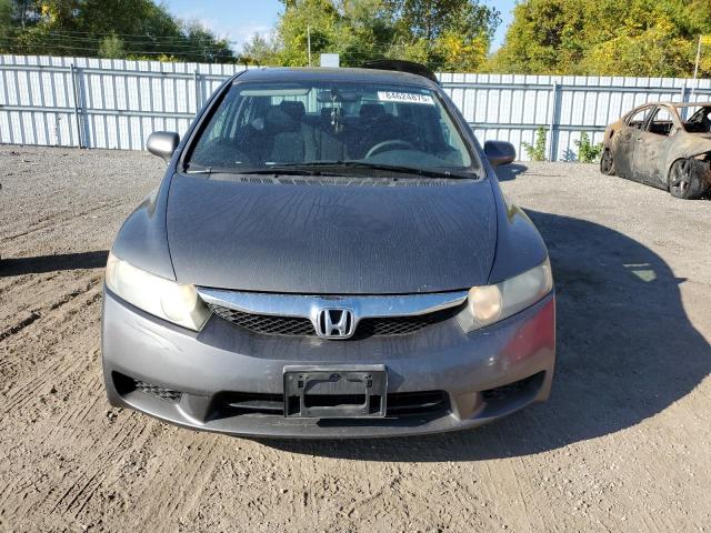2HGFA1F61BH003207 - 2011 HONDA CIVIC LX-S 灰色 照片 5