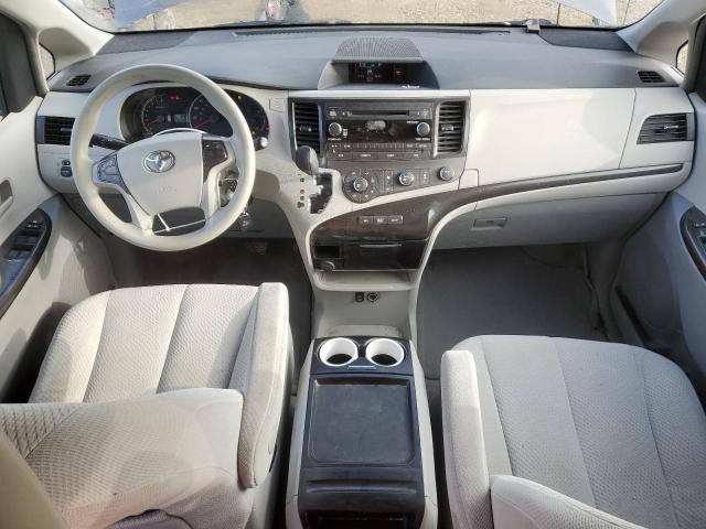 5TDKK3DC9BS049352 - 2011 TOYOTA SIENNA LE 灰色 照片 8