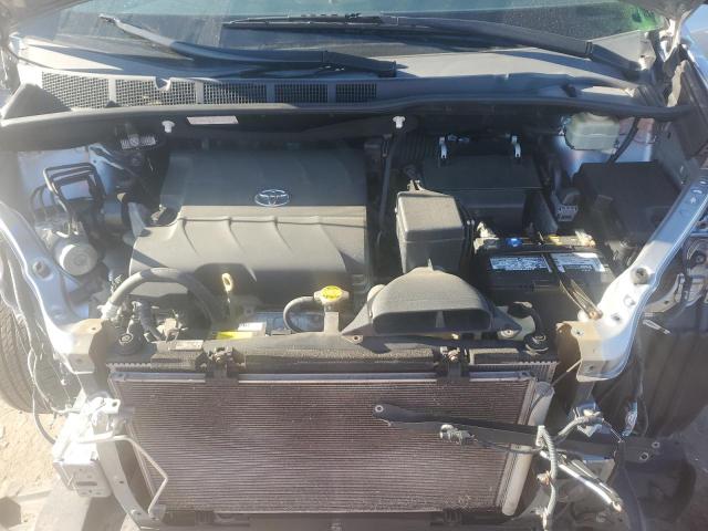 5TDYK3DCXGS748698 - 2016 TOYOTA SIENNA XLE GRAY photo 12