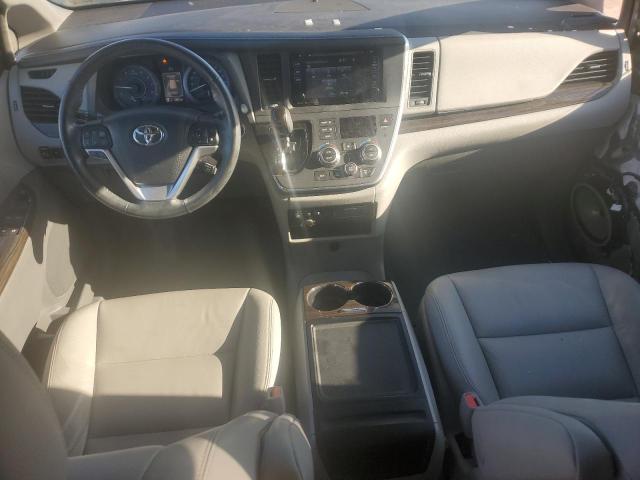5TDYK3DCXGS748698 - 2016 TOYOTA SIENNA XLE GRAY photo 8