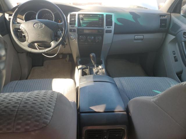 JTEBU14R368062493 - 2006 TOYOTA 4RUNNER SR5 ნაცრისფერი ფოტო 8