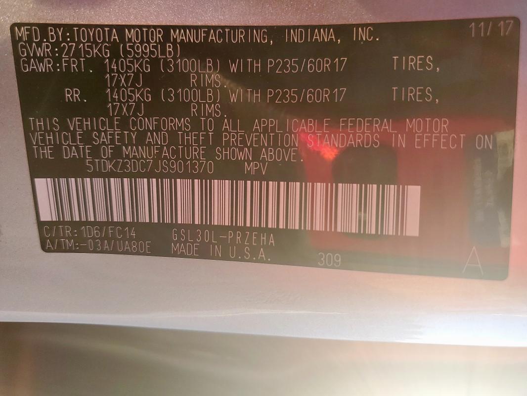 5TDKZ3DC7JS901370 - 2018 TOYOTA SIENNA LE SILVER photo 14