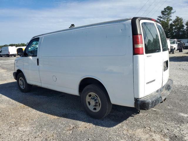 1GCGG25C681102627 - 2008 CHEVROLET EXPRESS G2 Biały zdjęcie 2