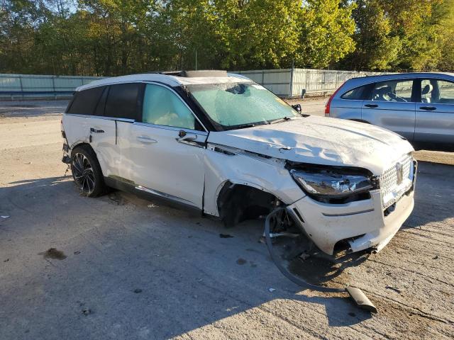 5LM5J7XC9RGL01696 - 2024 LINCOLN AVIATOR RESERVE თეთრი ფოტო 4