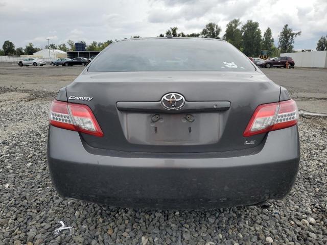 JTNBF3EK0B3010723 - 2011 TOYOTA CAMRY BASE 灰色 照片 6