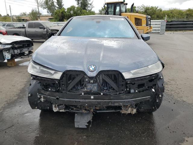 WB523CF0XRCN12784 - 2024 BMW IX XDRIVE50 Mavi foto 5