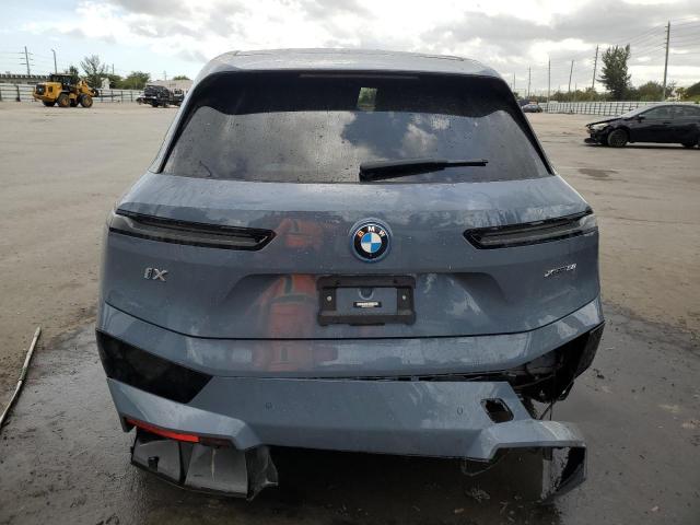 WB523CF0XRCN12784 - 2024 BMW IX XDRIVE50 Mavi foto 6