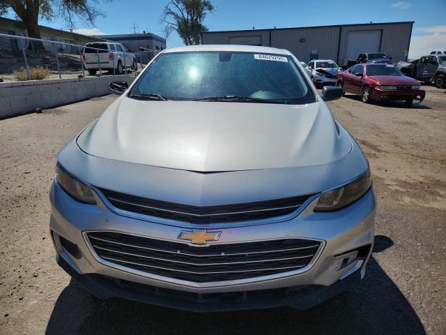 1G1ZB5ST7JF188710 - 2018 CHEVROLET MALIBU LS Argent photo 5