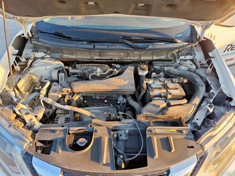 5N1AT2MTXJC703872 - 2018 NISSAN ROGUE S Білий фото 11