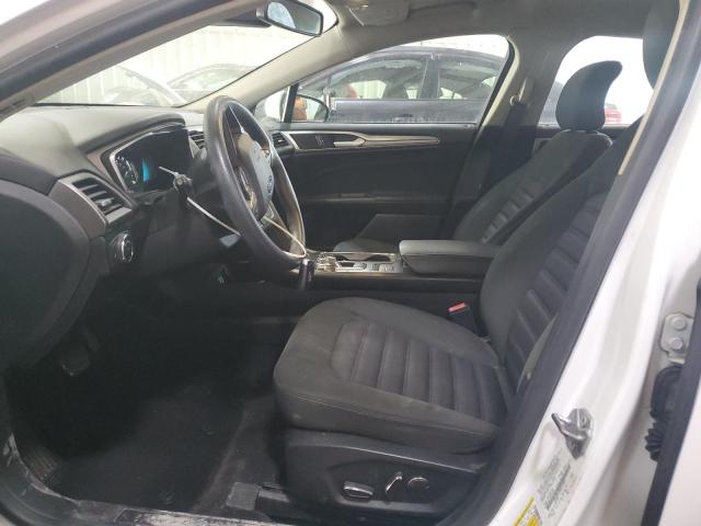 3FA6P0LU3KR117035 - 2019 FORD FUSION SE Weiß Foto 7