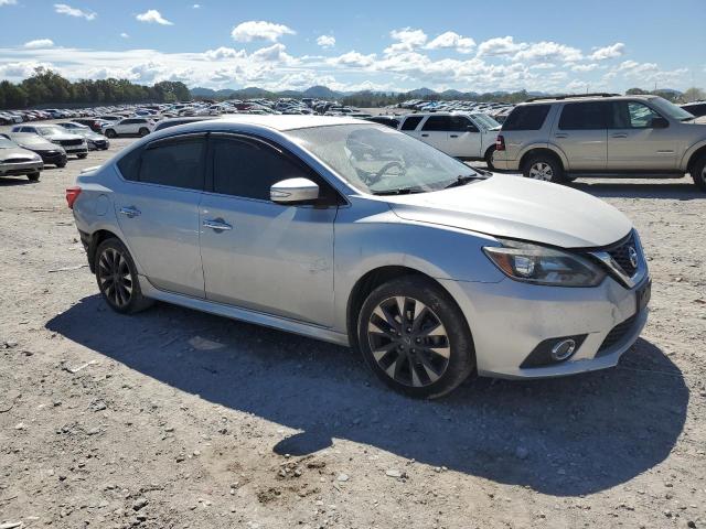 3N1AB7AP7JY206574 - 2018 NISSAN SENTRA S ვერცხლისფერი ფოტო 4