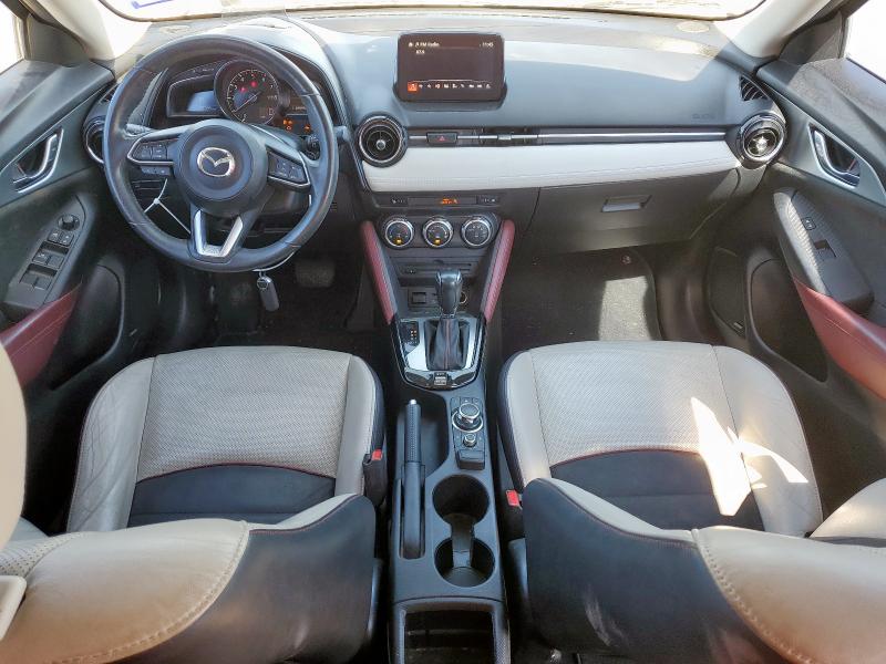 JM1DKDD71J0301856 - 2018 MAZDA CX-3 GRAND TOURING BLUE photo 8