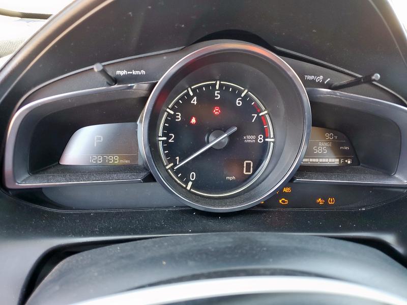 JM1DKDD71J0301856 - 2018 MAZDA CX-3 GRAND TOURING BLUE photo 9