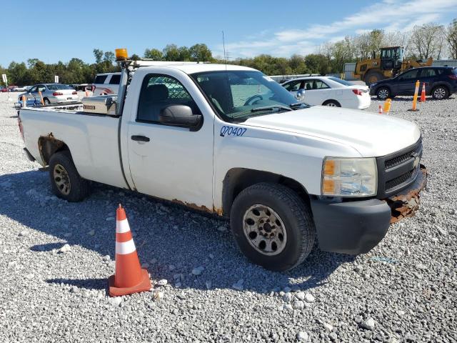 1GCEC14J27Z630050 - 2007 CHEVROLET SILVERADO C1500 თეთრი ფოტო 4